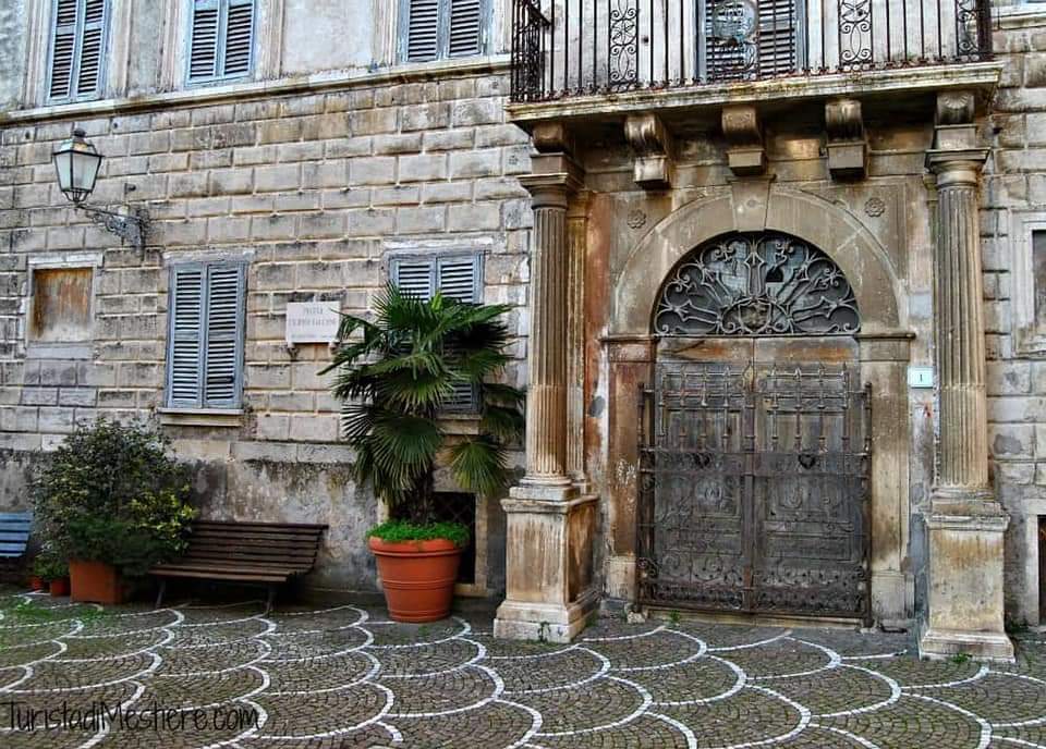 L'antico Palazzo Falconi donato al Comune di Fiuggi lo ha annunciato il Sindaco Baccarini